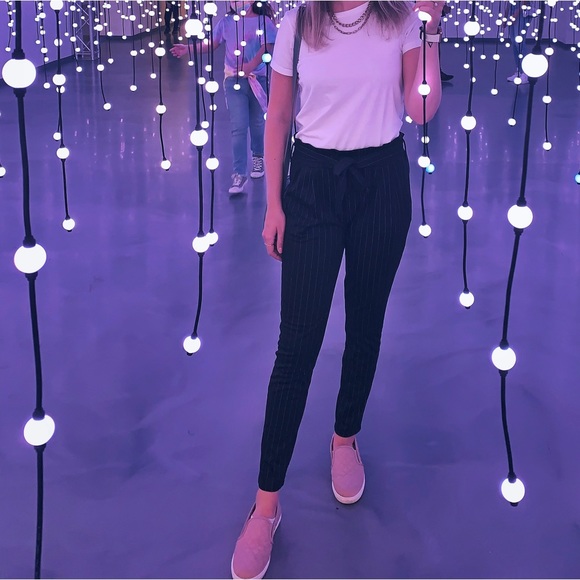 Nasty Gal | Pinstripe Pants - Picture 2 of 5